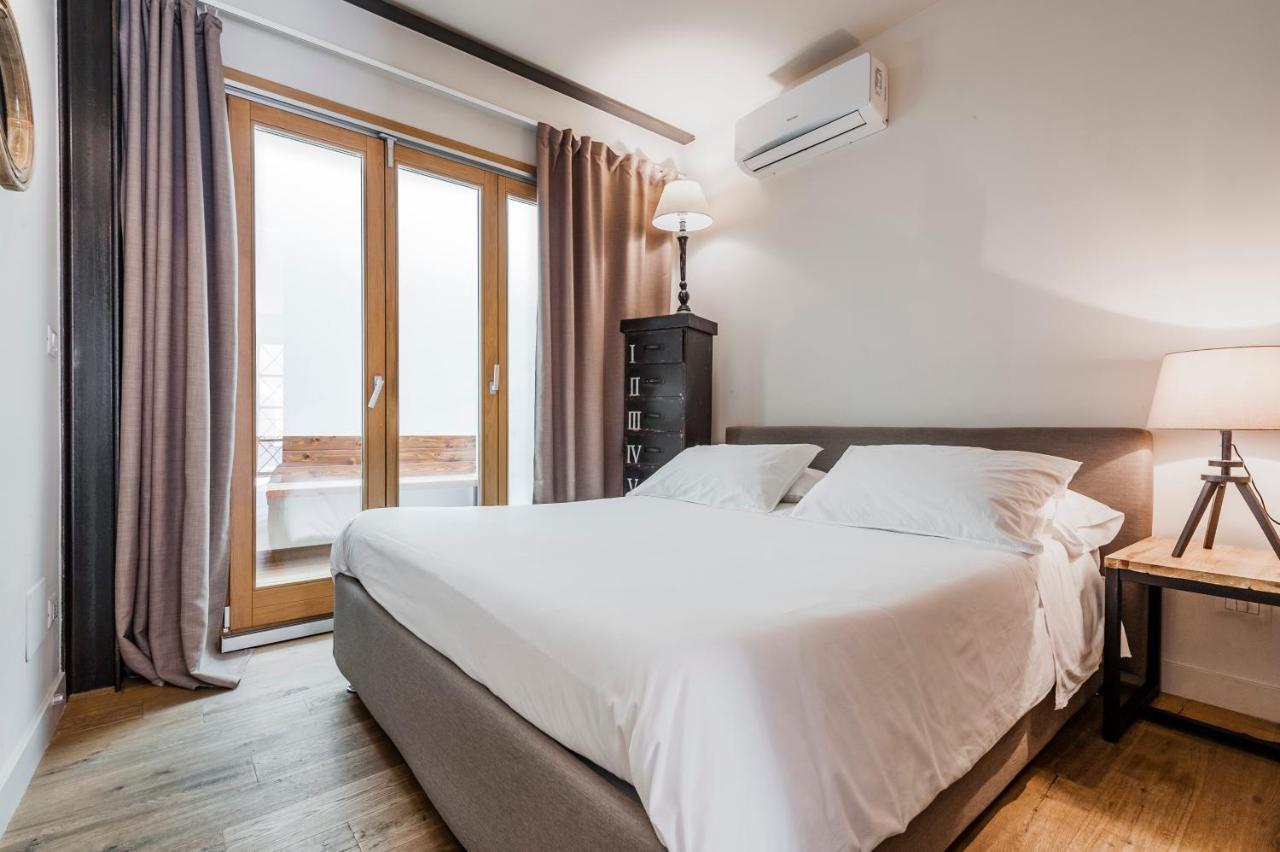 Ferrini Home - Piazza Trento Κατάνια Εξωτερικό φωτογραφία