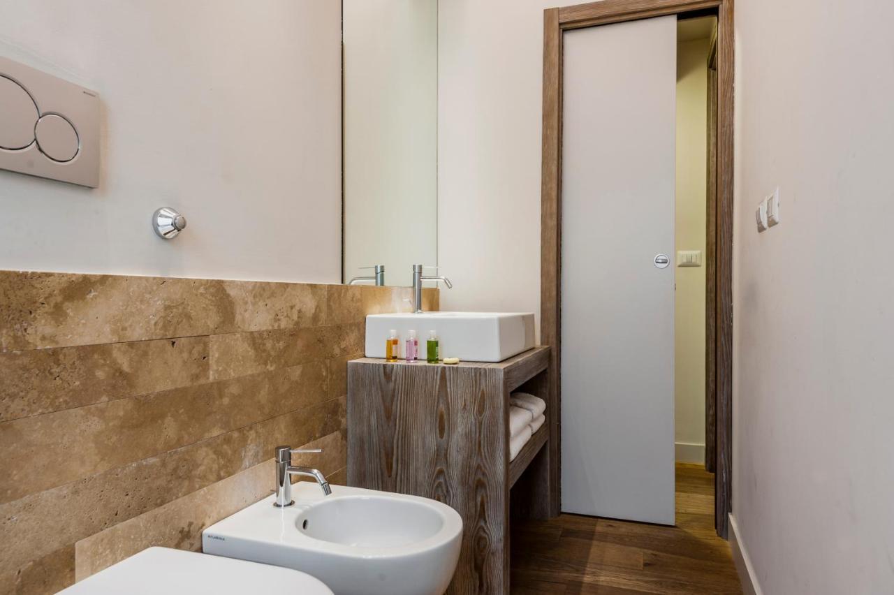 Ferrini Home - Piazza Trento Κατάνια Εξωτερικό φωτογραφία