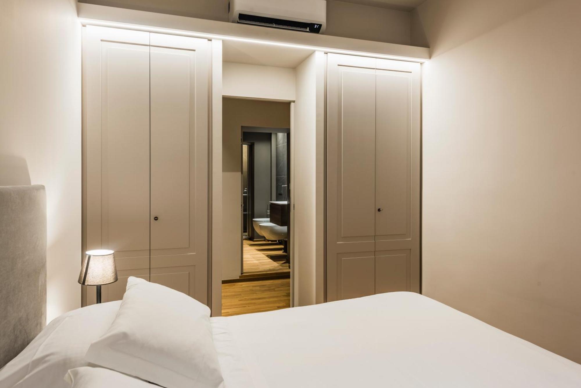 Ferrini Home - Piazza Trento Κατάνια Δωμάτιο φωτογραφία